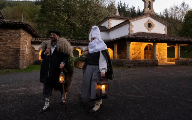 Olentzero - Mari Domingi AZAROA 14 19:00